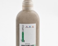 trattamento purificante capelli grassi